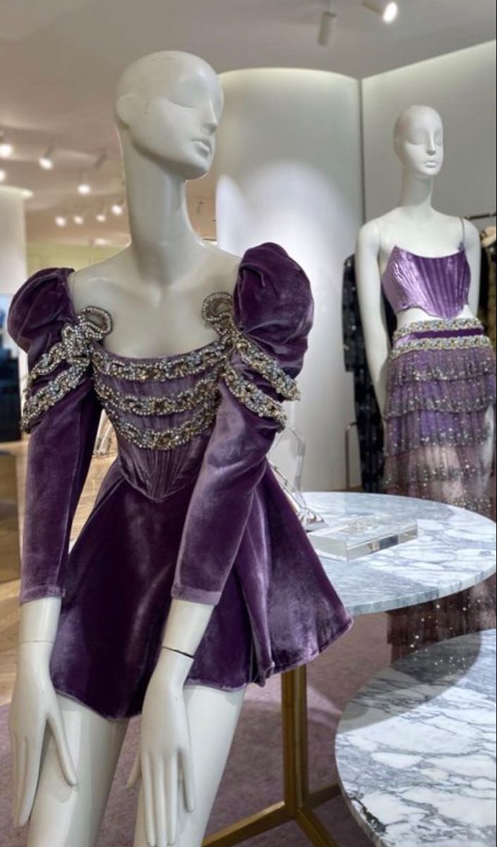 Girlhomeshops - Robe de soirée courte violette à manches longues en velours, style rétro, brillante, pour anniversaire, gh5340