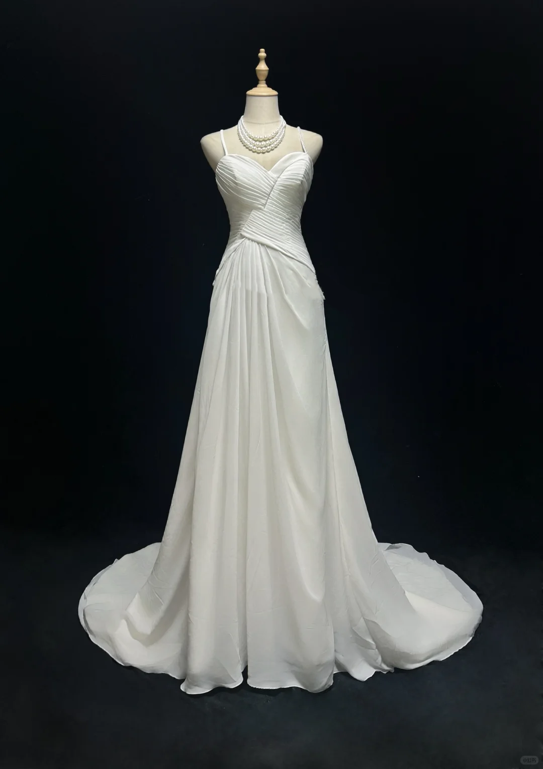 ✨Girlhomeshops-White Spaghetti Strap Sweetheart Chiffon Wedding Gown Sweep Train gh10145