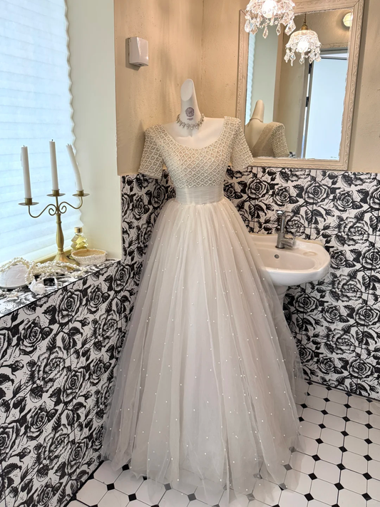 Ivory Beaded Bodice Waist-Cinched Full Flared Elegant Vintage Romantic Dress, Wedding Gown gh7592