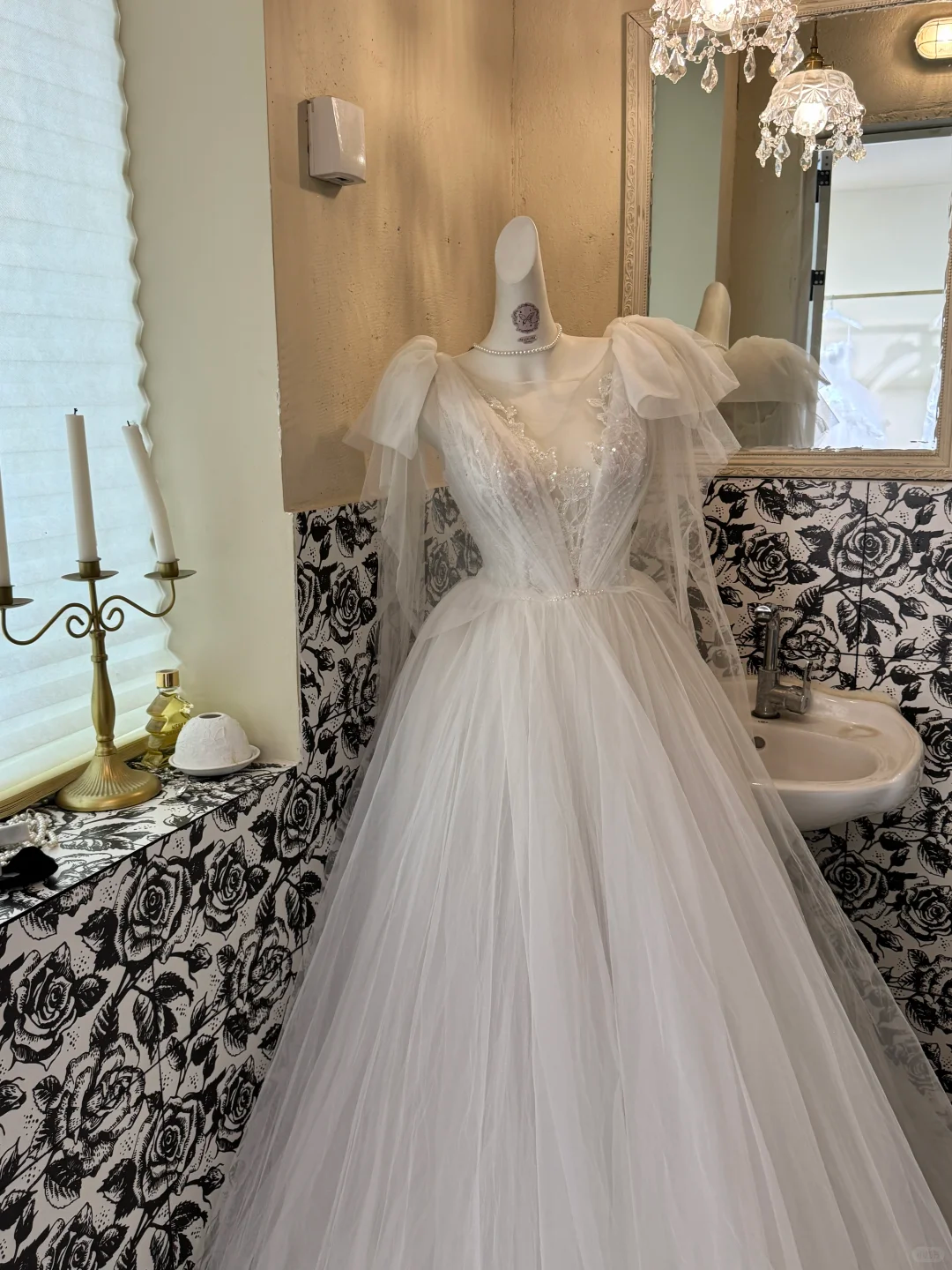 White Waist-Cinched Fitted Tulle Elegant Princess Vintage Romantic Dress, Wedding Gown gh7549