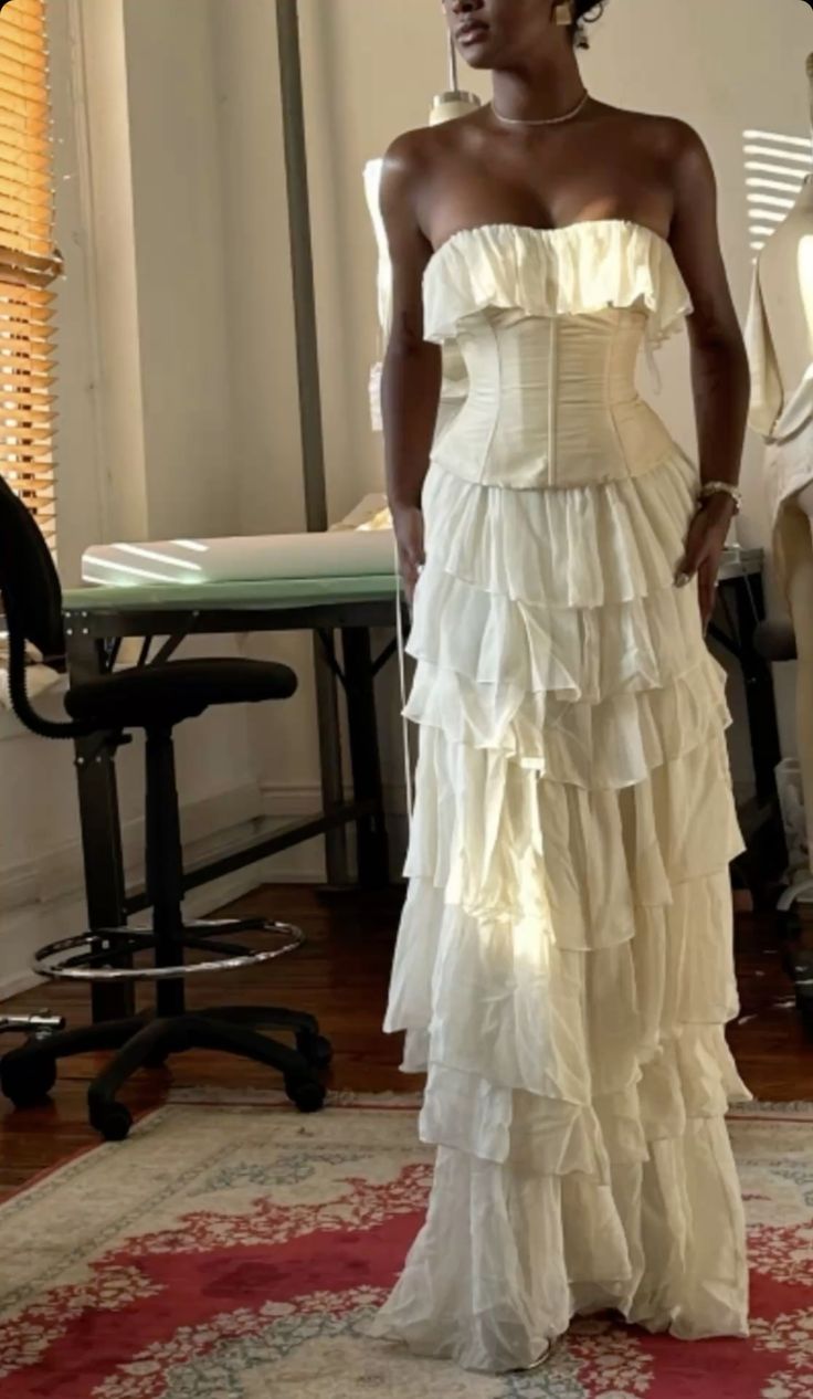 Elfenbeinweiß Vintage Elegantes Chiffon Rüschen Langes Ballkleid Abendkleid Partykleid gh4884