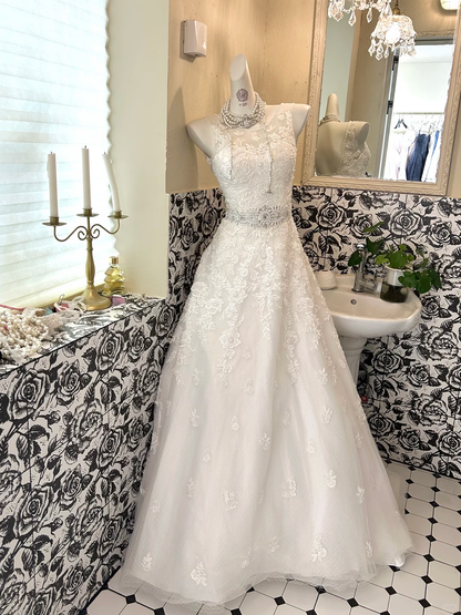 Ivory Sleeveless Waist-Cinched Lace A-Line Long Romantic Dress, Wedding Gown gh7676