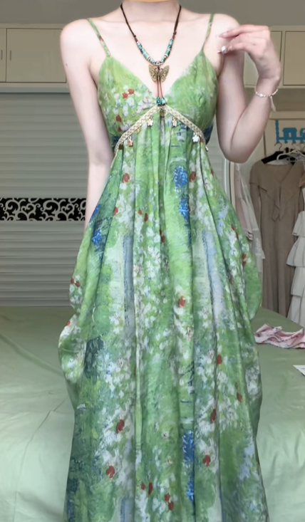 Green Oil‑Painting Landscape Print Spaghetti Strap Long Evening Gown, V‑Neck Empire Waist Flowy A‑Line Formal Prom Dress gh8998