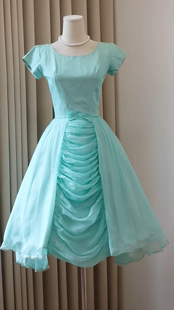 Mint Green 50s Vintage Homecoming Dress Cap Sleeve Scoop Neck Ruched A-Line Tea Length Formal Party Gown gh9453