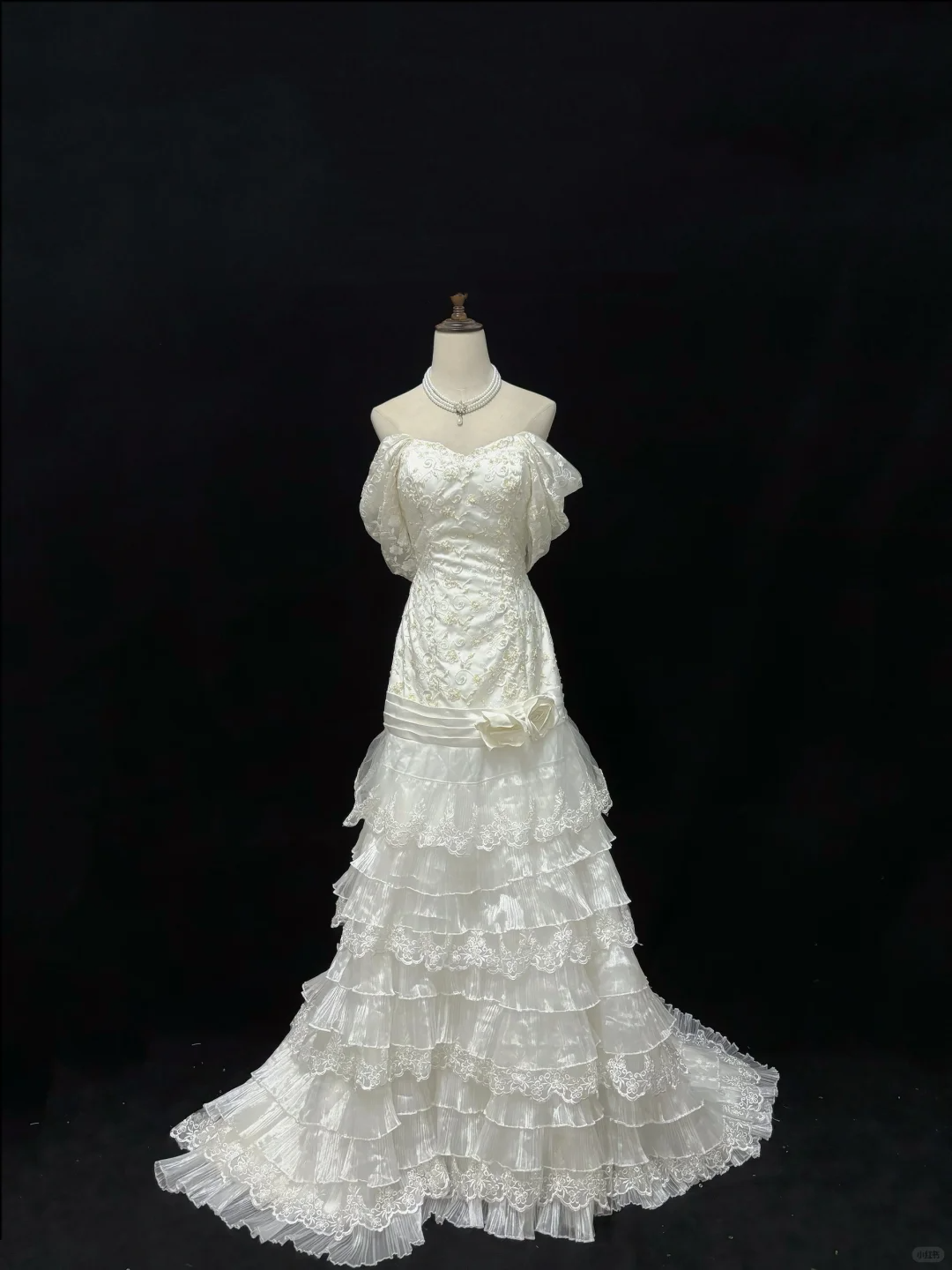 White Off Shoulder Vintage Romantic Long Gown, Embroidered Design, Cinched Waist & Slim Fit, Wedding Dress & Bridal Gown gh8177