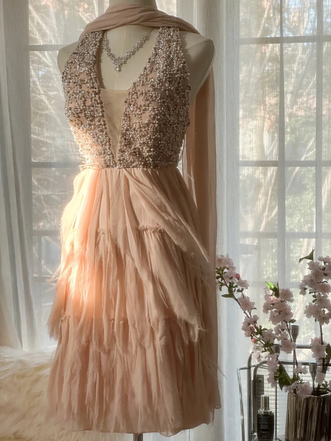 Blassrosa, zart, romantisch, süß, niedlich, wunderschön, exquisit, elegant, mit Perlen besetzt, kurz, Chiffon, Heimkehrkleid, Abendkleid, Ballkleid, Geburtstagskleid, Urlaubskleid, Partykleid, gh4045