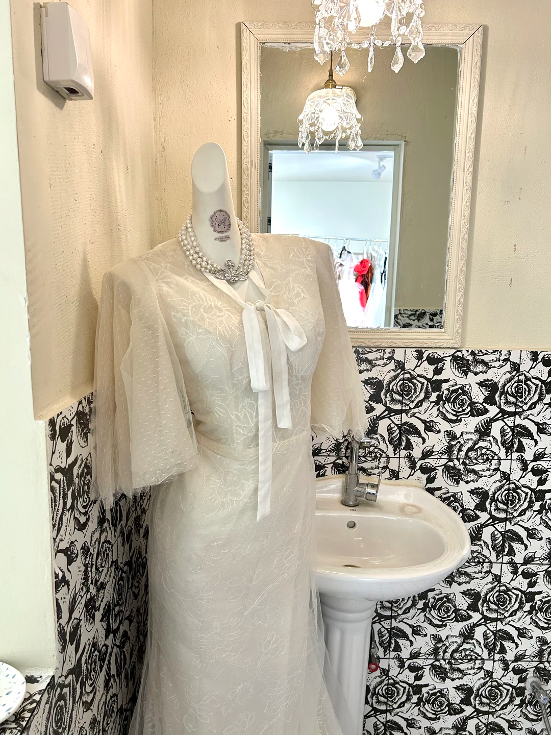 Ivory Cinched Waist Figure-Flattering Bodycon Sexy Long Romantic Dress, Wedding Gown gh7773