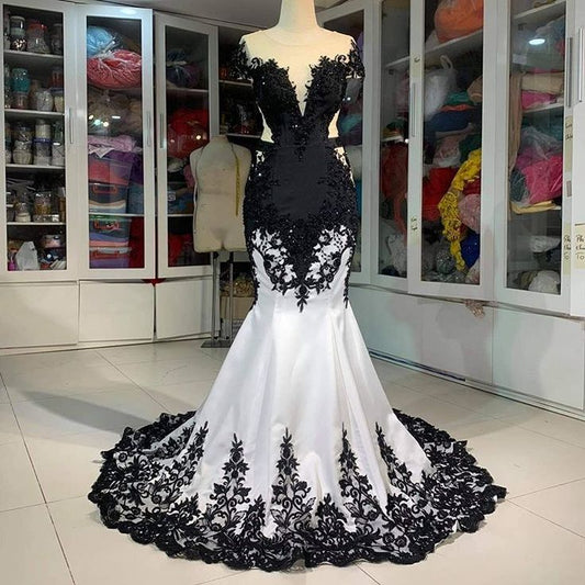 Wunderschönes schwarzes, exquisites Spitzenkleid mit V-Ausschnitt, rückenfrei, lang, bodenlang, Satin, sexy, elegantes Ballkleid, Abendkleid, Hochzeitskleid gh3456
