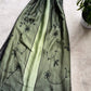 Robe de soirée longue en satin et tulle, tenue de bal élégante et vintage, verte, avec bretelles et perles, gh3836