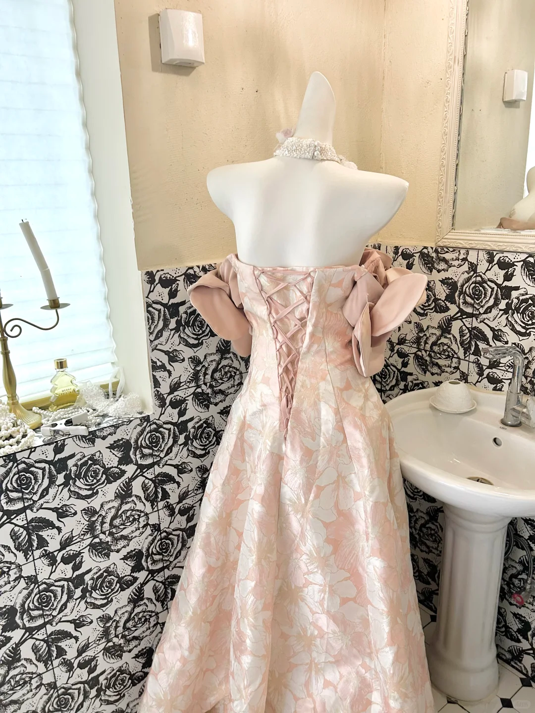 Light Pink Off-the-Shoulder Cinched Waist Figure-Flattering Printed Long Romantic Dress, Wedding Gown gh7810