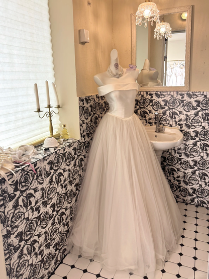Ivory Off-the-Shoulder Minimalist Waist-Cinched Full Flared Skirt Long Romantic Dress, Wedding Gown gh7739