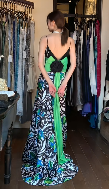 Spaghetti Straps V Neck Color Block Satin A Line Long Evening Prom Dress with Floral Swirl Print Skirt gh9766