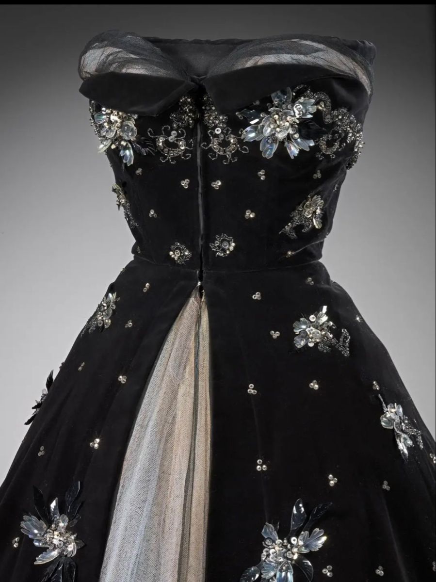 Girlhomeshops - Robe trapèze courte/mi-longue en tulle perlé noir exquis, robe de soirée gh5575