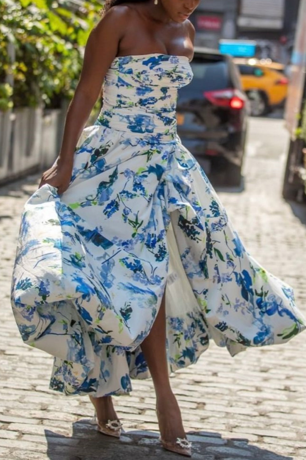girlhomeshops - Robe de bal longue en satin et mousseline à fleurs bleues et blanches, gh5927