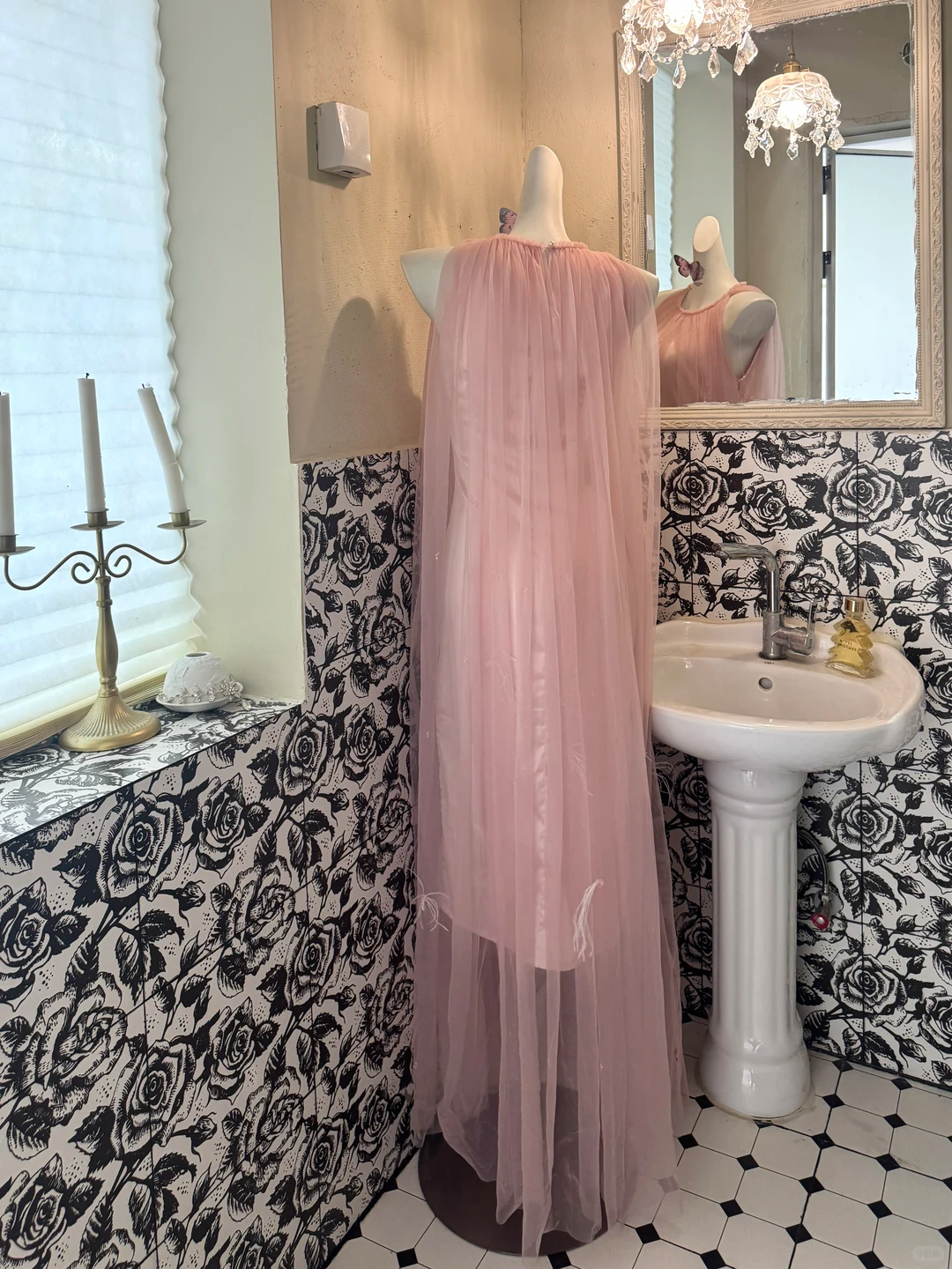 Light Pink Sleeveless Straight Long Vintage Romantic Dress gh7509