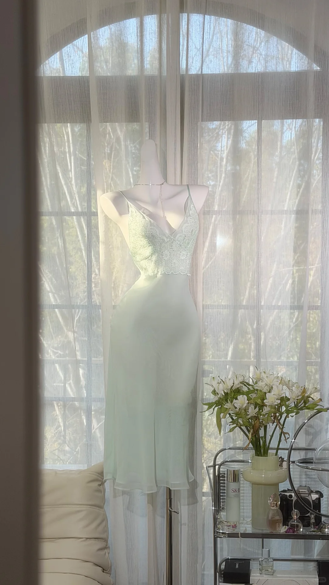 Light Mint Green V-Neck Lace Spaghetti Strap Satin Midi Mermaid Evening Dress gh9519