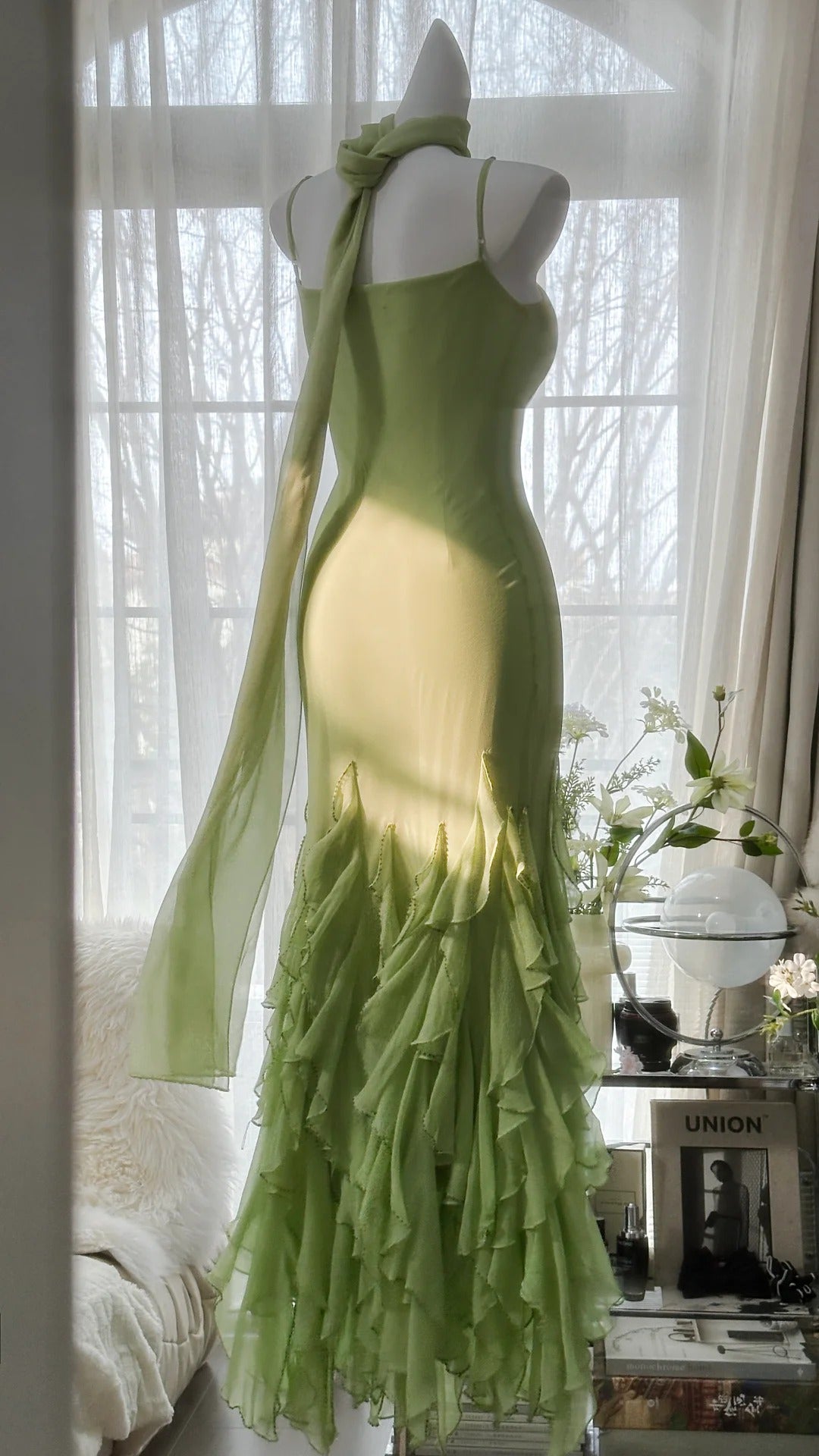 Grünes stilvolles elegantes Spaghettiträger-Lang-Rüschen-Meerjungfrauen-Slim-Fit-Chiffon-Ballkleid-Geburtstags-Partykleid-Abendkleid-Abschlussballkleid gh3976