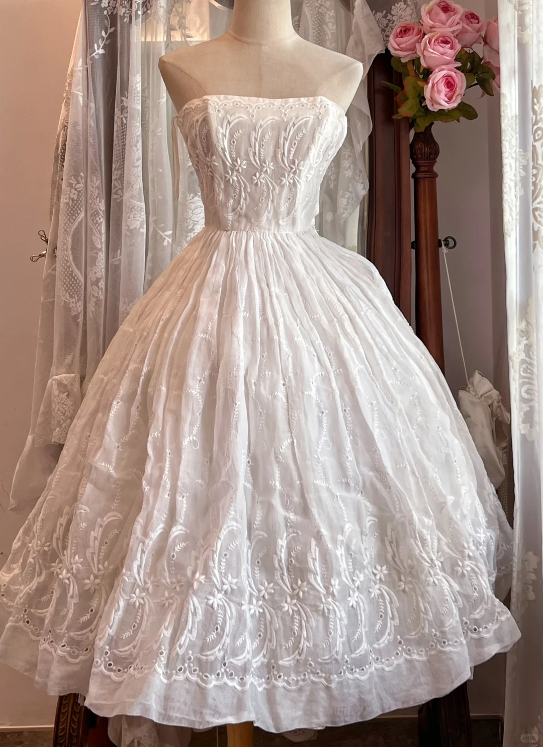 White Vintage Strapless Embroidered Midi Gown, A-Line Party Dress gh9306