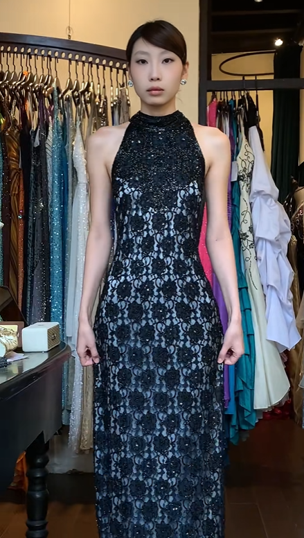 Black Halter High Neck Evening Gown Sleeveless Floral Lace Beaded High Slit Long Prom Dress gh9720