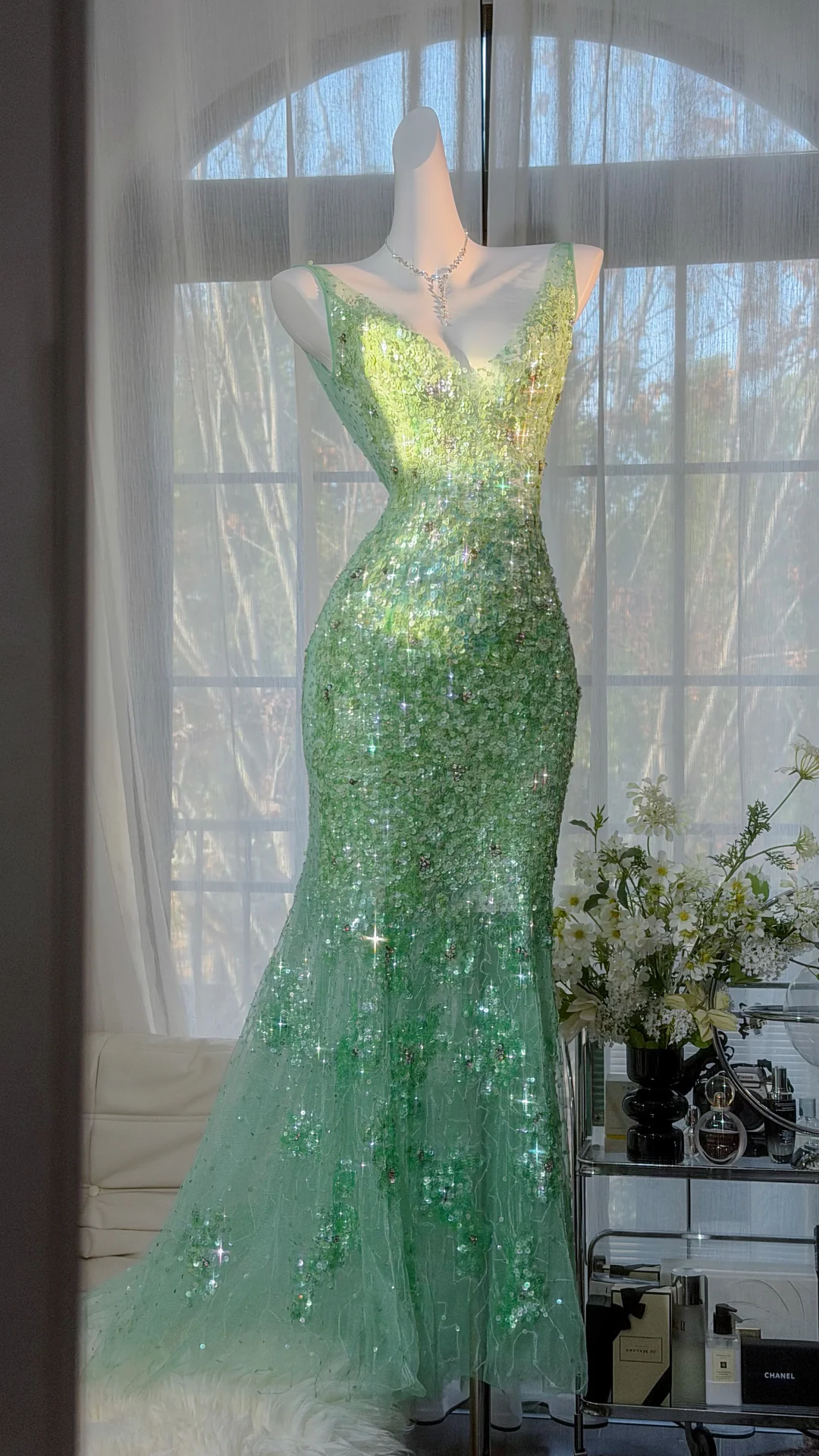 Mint Green V-Neck Sleeveless Fully Sequined Beaded Mermaid Evening Dress, Prom Gown gh9525