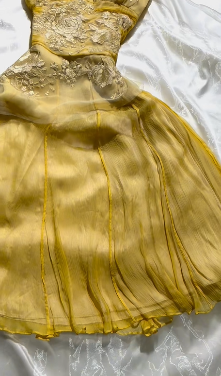 Vintage Short Prom & Evening Party Dress, Yellow Strapless Design, Fitted Waist, Full Flared Skirt gh8583