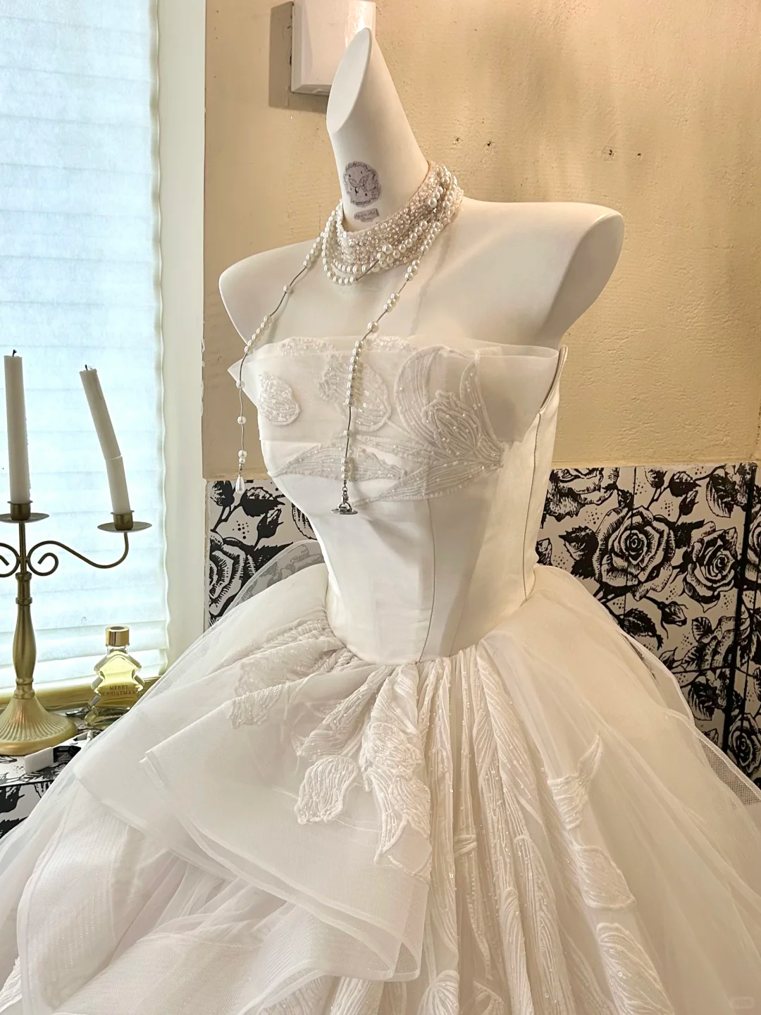 Ivory Strapless Waist-Cinched Voluminous Full Flared Skirt Romantic Dress, Wedding Gown gh7772