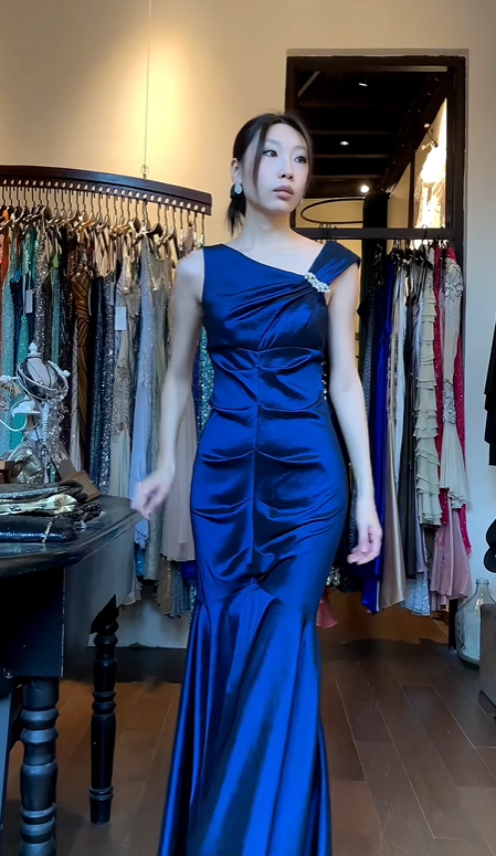 One Shoulder Royal Blue Satin Evening Gown Ruched Rhinestone Detail Mermaid Long Prom Dress gh9685