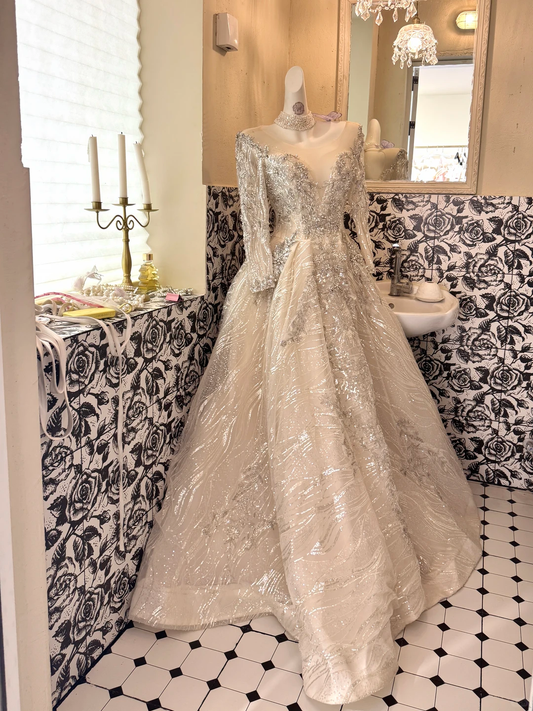 Ivory Gown with Silver Decorations, Vintage Luxury, Waist-Cinched, Full Flared Skirt Romantic Dress, Wedding Gown gh7745