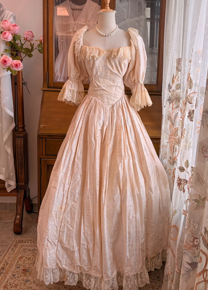 Light Blush Pink Vintage Victorian Long Gown, Off Shoulder Puff Sleeve Embroidered Ballgown gh9296