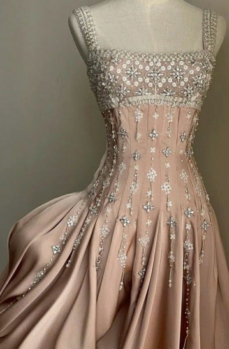 Girlhomeshops - Robe de soirée courte en satin rose, magnifique et exquise, ornée de perles, gh5306