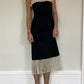 Robe bustier dos nu style vintage chic et élégant | Robe midi en tulle à volants contrastés noir et abricot, idéale pour une soirée romantique ou un rendez-vous galant (gh6442)