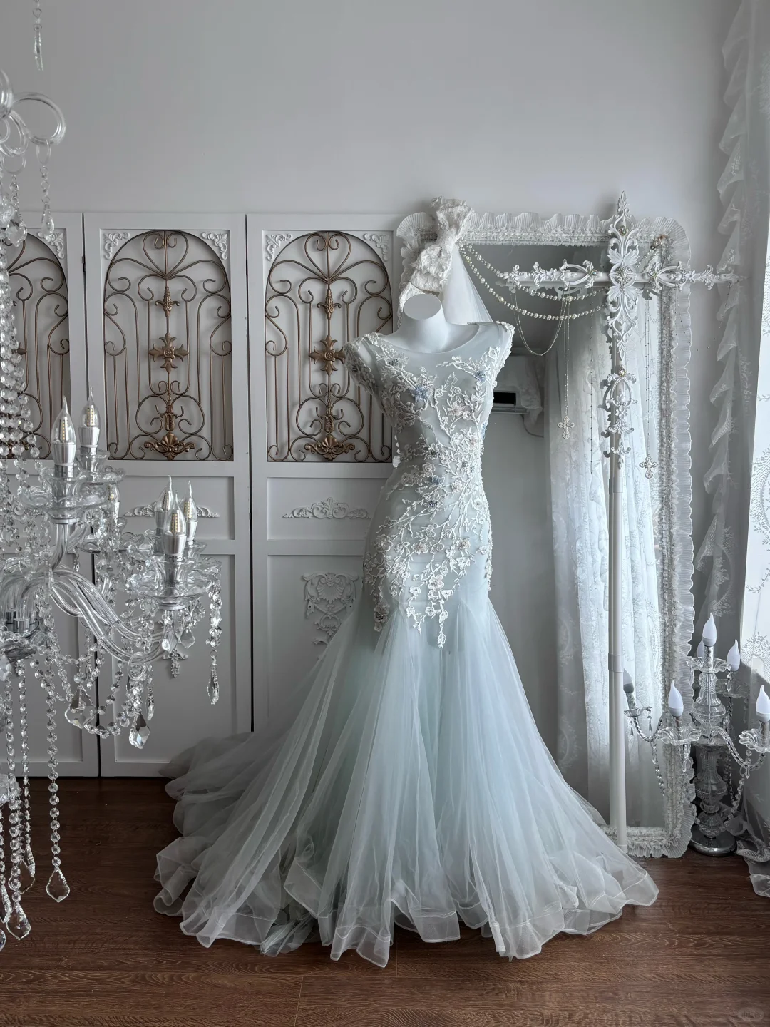 Light Blue Long Sleeve Floral Embroidered Waist-Cinched Mermaid Skirt Prom Gown, Evening Gown & Bridal Wedding Gown gh7351