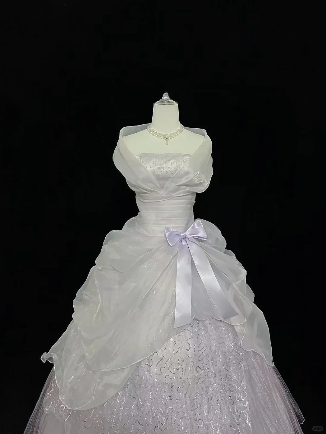 White Vintage Neckline Cinched Waist Sequined Voluminous Princess Skirt Romantic Dress, Wedding Gown gh8005