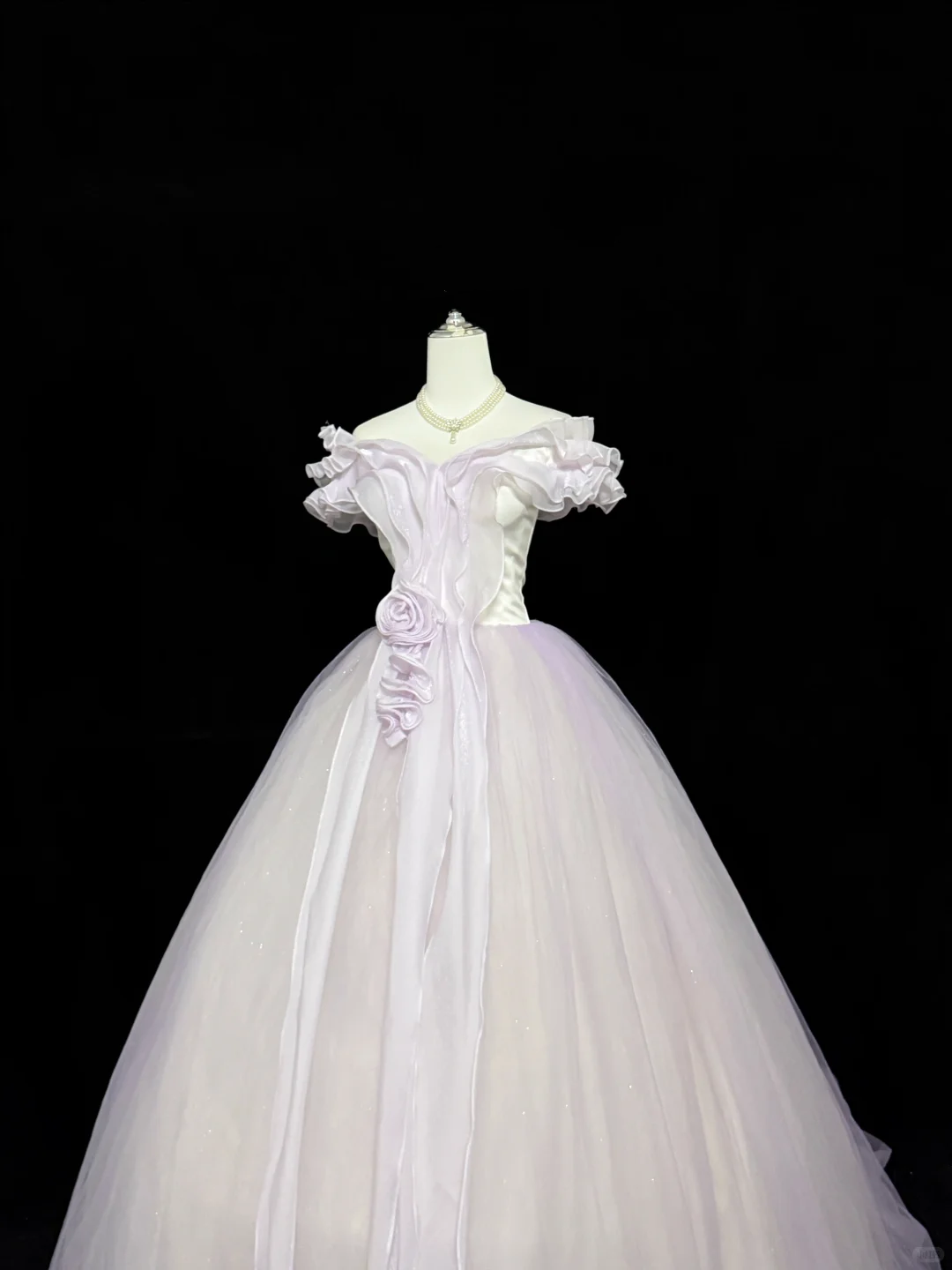White Base Lavender Off-the-Shoulder Cinched Waist Voluminous Skirt Long Romantic Dress, Wedding Gown gh7836