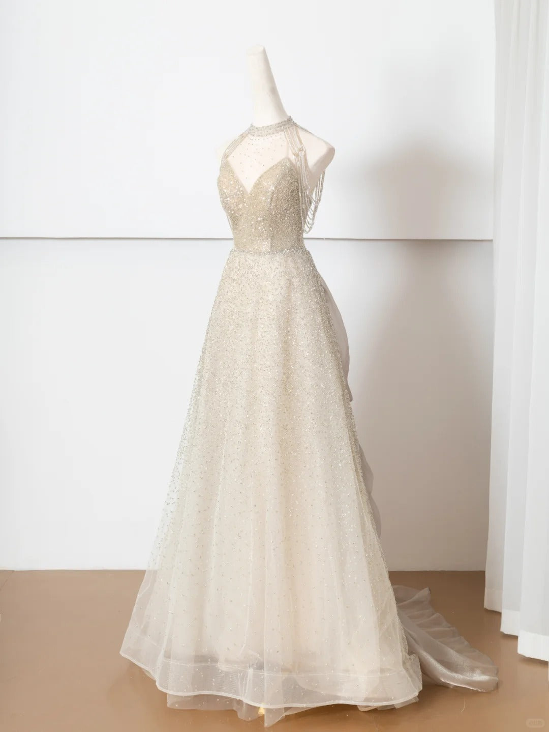 Champagner-Gold glänzendes elegantes Tüll langes Ballkleid Abendkleid Partykleid gh4870