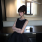 Women Elegant Black Sleeveless Homecoming Dress Rhinestone Round Neck A-Line Puffy Short Party Dress gh9426