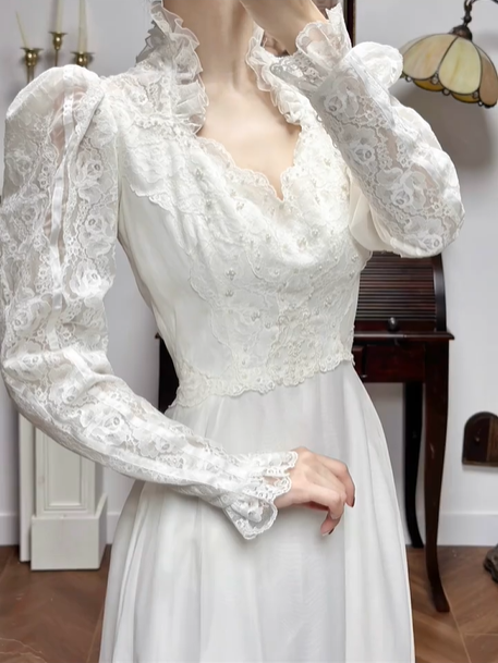 Ivory Vintage Ruffled‑V‑Neck Lace Puff‑Sleeve Diagonal‑Ruffle Long Train Wedding Dress gh8776