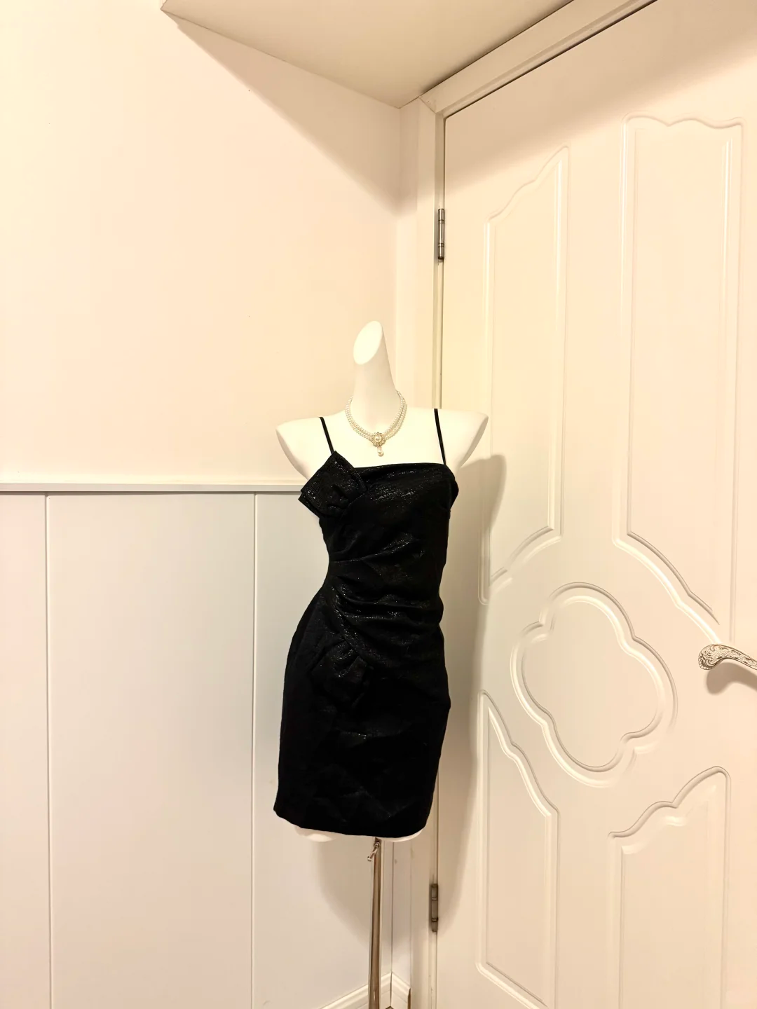 Black Spaghetti Straps Homecoming Dress Square Neck Bodycon Cocktail Party Gown with Bow gh9369