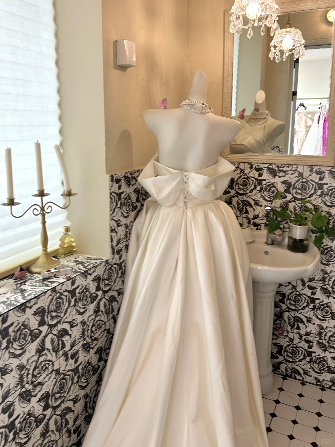 Ivory Satin Strapless Waist-Cinched Full Flared Skirt Romantic Dress, Wedding Gown gh7645