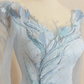 Robe de soirée bleu clair en satin transparent, manches longues, ornée de perles et de fleurs, longueur au sol gh6389
