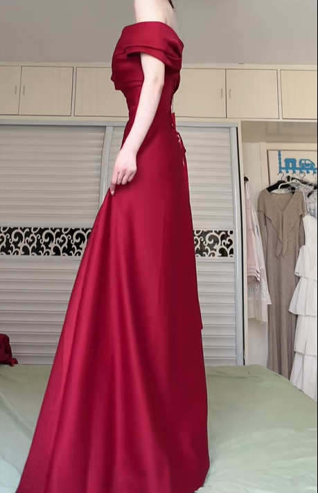Burgundy Satin Off‑the‑Shoulder Long Evening Gown, Cross Pleated Bodice A‑Line Floor‑Length Formal Prom Dress gh8973