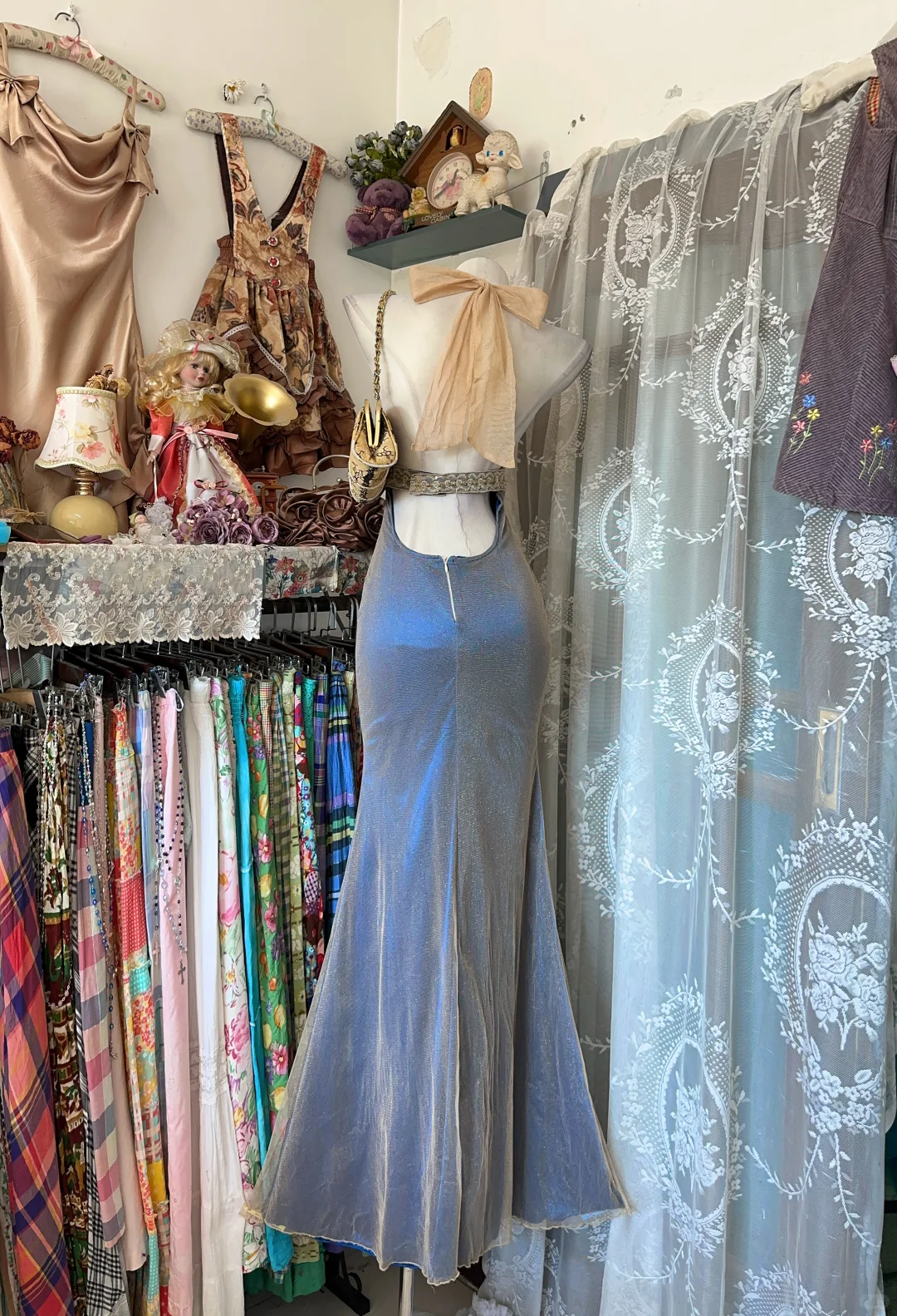 Royal Blue Velvet Halter Prom Dress Sheer Sparkly Overlay White Lace Trim Mermaid Long Evening Gown gh9463