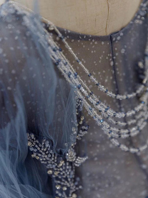 Wunderschönes, funkelndes, exquisites, mit Perlen besetztes, langes Tüll-Ballkleid-Abendkleid mit Strasssteinen und mehrlagigem Kleid gh1001