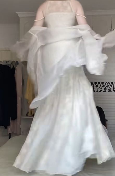 Off‑White Chinese Style Halter Mermaid Evening Gown, Mandarin Collar Lace Panel, Pearl Chain Straps, Sequin Jacquard, Flounce Side Ruffles, Floor‑Length Prom Dress gh8927