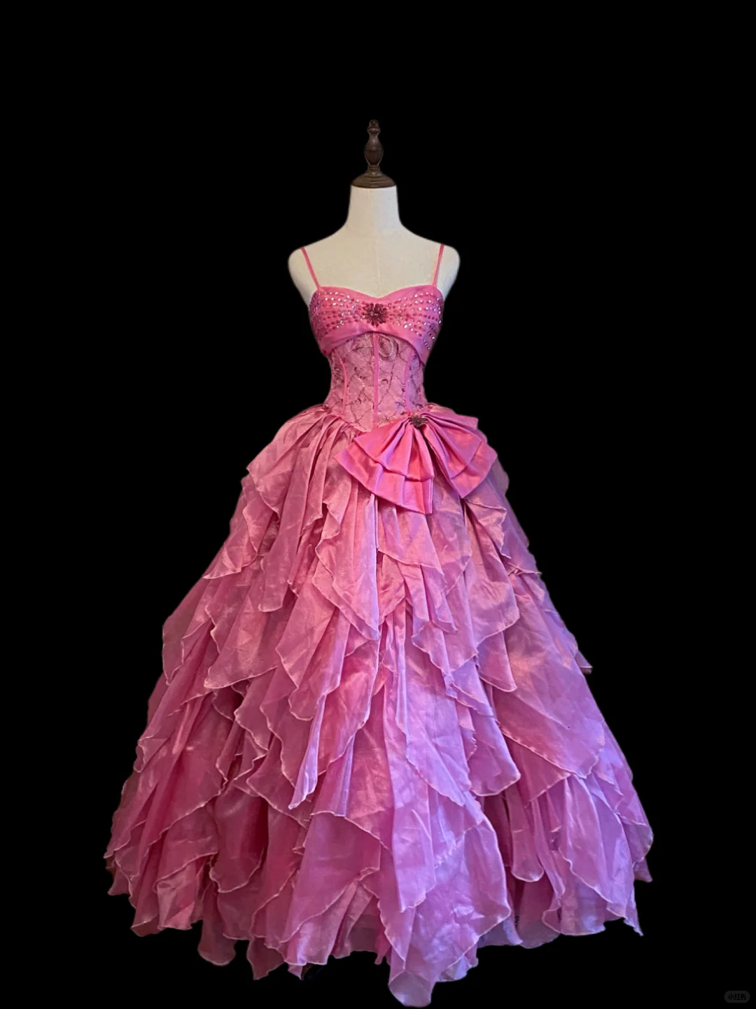 Pink Spaghetti Strap Princess Ball Gown, Sweetheart Neck, Rhinestone Beaded Bodice, Lace Corset Waist, Large Side Bow, Tiered Ruffled Skirt, Formal Prom Party Dress gh8908