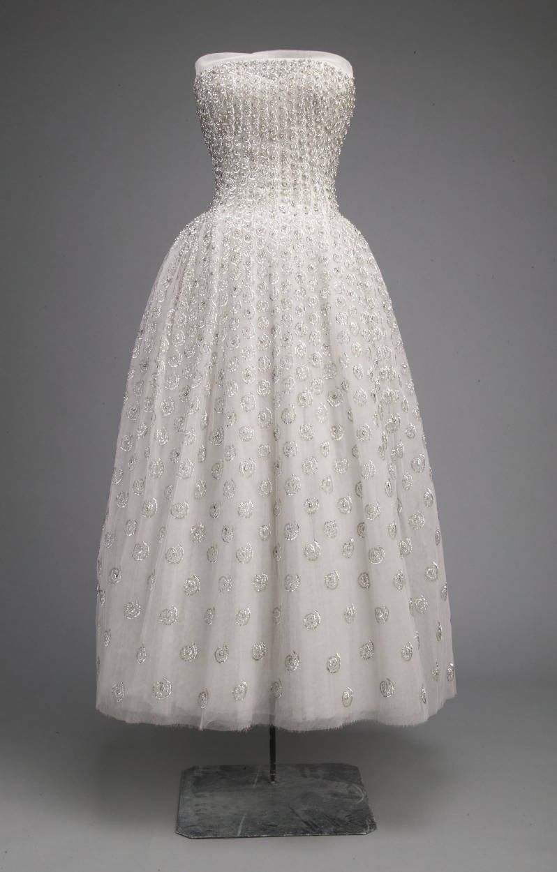 Girlhomeshops - Robe de bal longue en tulle blanc brillant, magnifique et exquise, sans bretelles, ornée de perles, gh5621
