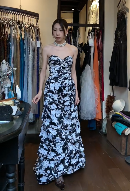 Strapless Sweetheart Black White Floral Printed Ruched Mermaid Long Evening Prom Dress gh9796