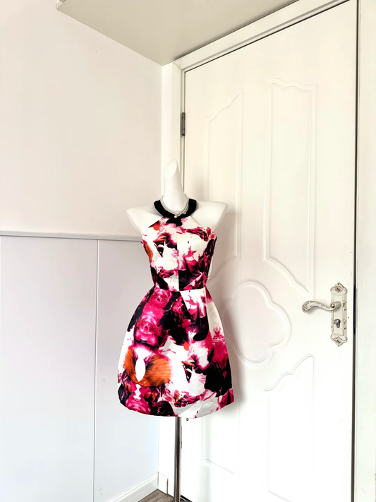 Women Abstract Floral Homecoming Dress, Halter Neck With Black Collar Satin Fabric High Waist Flared A‑Line Mini Party Dress gh9199