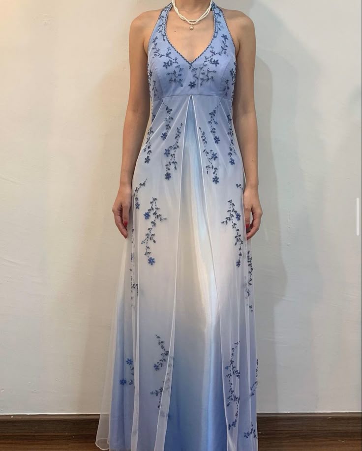 Lila Mode Kleine V-ausschnitt Exquisite Perlen Lange Tüll Ballkleid Abendkleid Party Kleid gh3432
