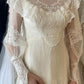 Girlhomeshops - Robe à manches longues, col mi-haut rétro, élégante robe de mariée longue en tulle et dentelle raffinée gh5854